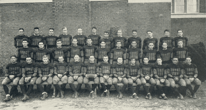 Equipo de fútbol americano de Florida en una fotografía de archivo de 1928.